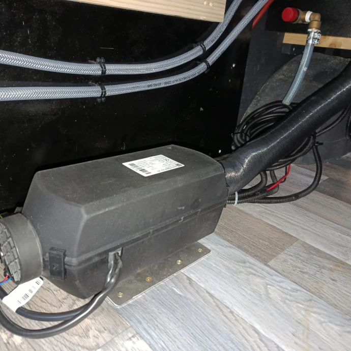 Chauffage Autoterm Air2D | Miss &amp; Misster Van