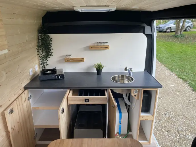 cuisine placard ouvert